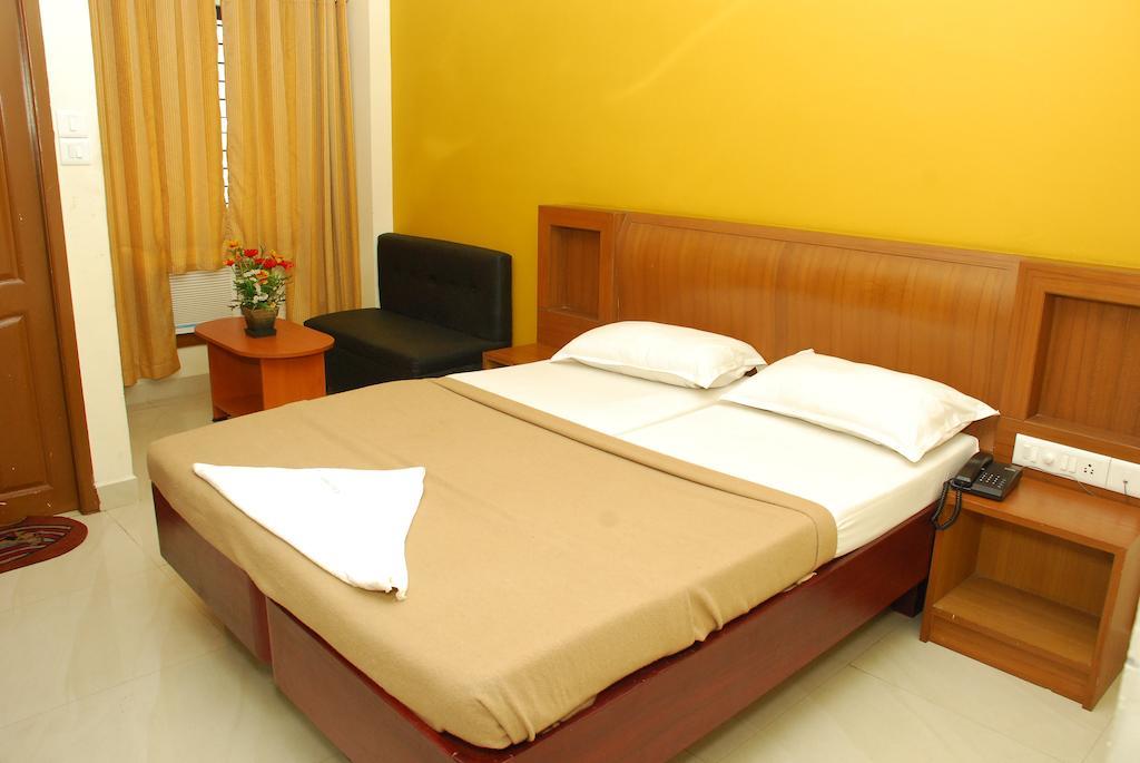 City Manor Hotel Chennai Ruang foto