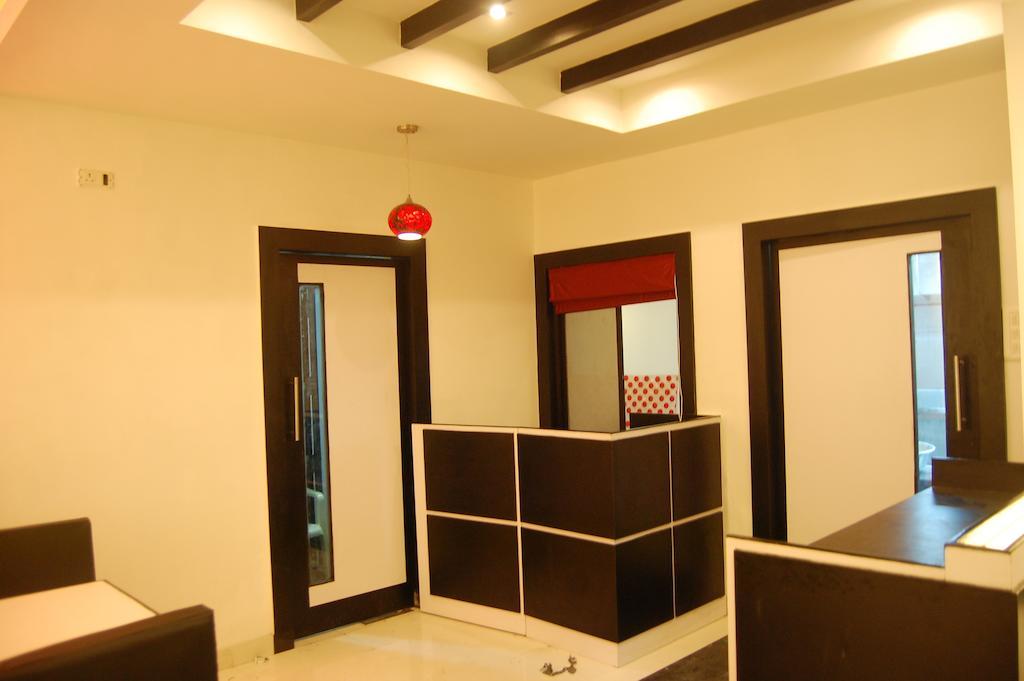 City Manor Hotel Chennai Bagian luar foto
