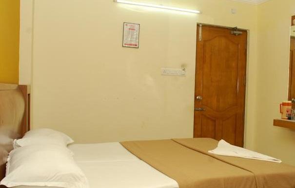 City Manor Hotel Chennai Bagian luar foto